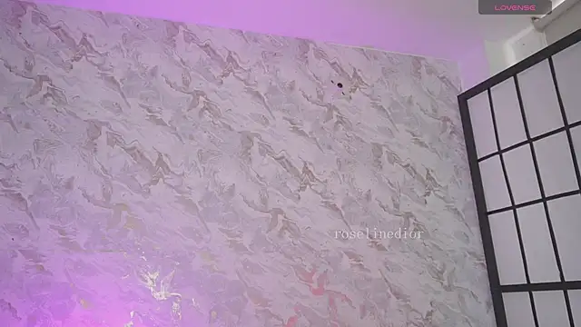 roselinedior online show from March 31, 2026, 3:14 pm