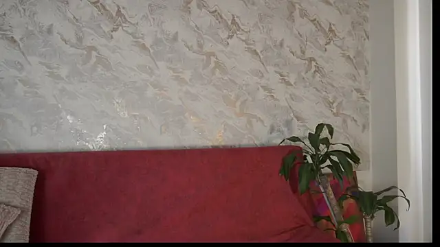 Snapshot of roselinedior chatting on September 20, 2025, 2:44 pm roselinedior online show from September 20, 2025, 2:44 pm