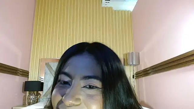 Snapshot of VeronicaRobles chatting on March 21, 2025, 6:07 pm VeronicaRobles online show from March 21, 2025, 6:07 pm