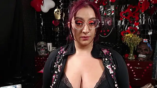Snapshot of andreafetishx chatting on February 20, 2025, 12:30 am andreafetishx online show from February 20, 2025, 12:30 am