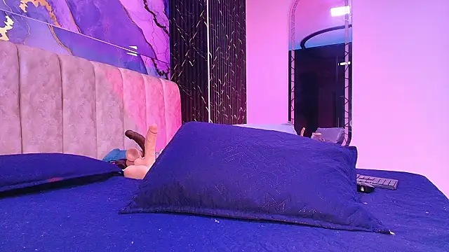 arl chloee online show from March 13, 2026, 3:11 am