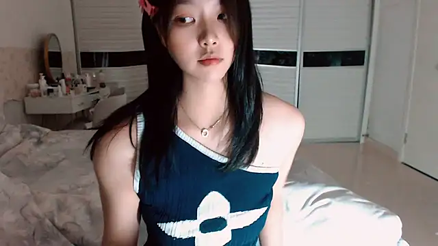 Snapshot of -Lucky_Girl chatting on November 2, 2025, 3:06 pm -Lucky Girl online show from November 2, 2025, 3:06 pm