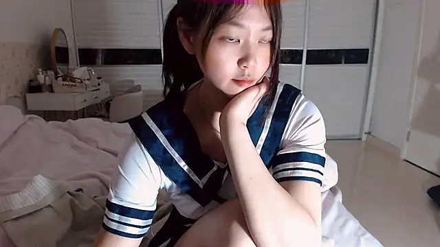 -Lucky Girl online show from March 8, 2026, 2:09 pm