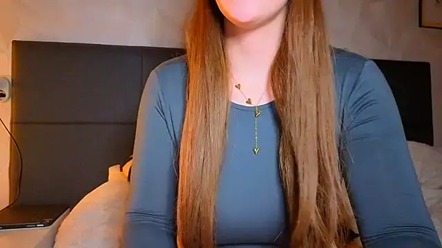 Sweetninaaa online show from May 9, 2026, 9:51 pm