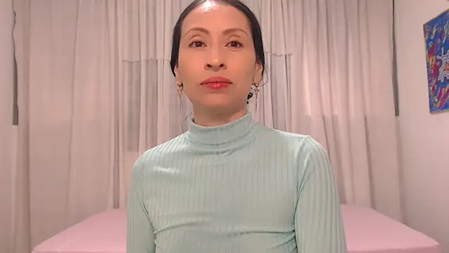Snapshot of AliceRossi chatting on March 5, 2025, 12:55 pm AliceRossi online show from March 5, 2025, 12:55 pm