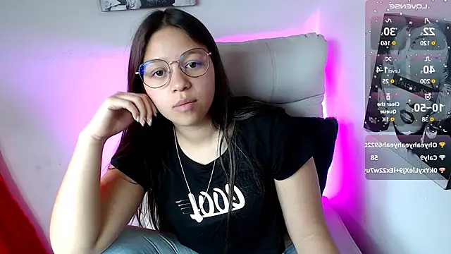 Snapshot of SamanthaRoldaan chatting on March 1, 2025, 6:00 pm SamanthaRoldaan online show from March 1, 2025, 6:00 pm
