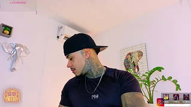 Snapshot of JordanSmiith_ chatting on July 20, 2026, 9:28 pm JordanSmiith online show from July 20, 2026, 9:28 pm