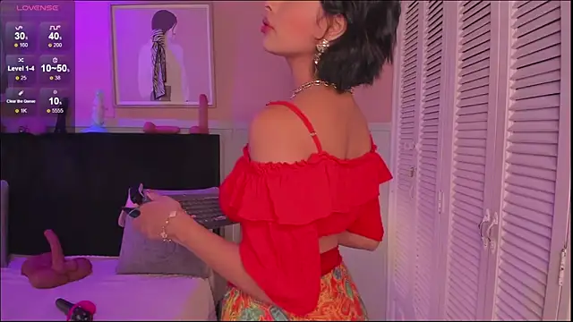 Snapshot of chloe_watson_ chatting on February 24, 2026, 7:48 pm chloe watson online show from February 24, 2026, 7:48 pm