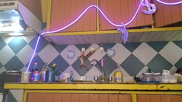 Jony Marta online show from December 2, 2025, 1:57 pm