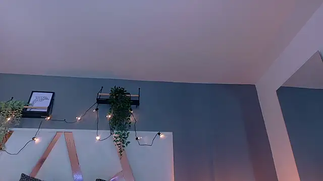 eva daemon online show from October 9, 2025, 10:49 am