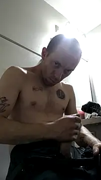 Snapshot of Dakota665 chatting on October 29, 2025, 1:04 am Dakota665 online show from October 29, 2025, 1:04 am