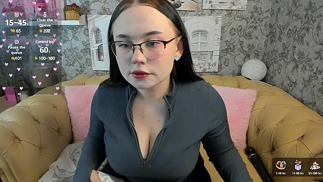 Tina Walker online show from March 5, 2025, 12:55 pm