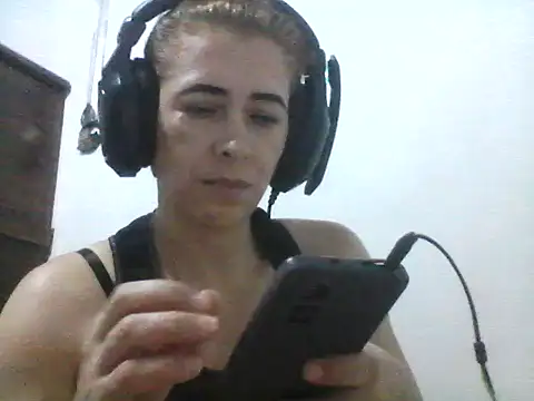 mademonsexy online show from October 21, 2025, 3:39 am