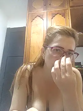 mademonsexy online show from April 14, 2026, 2:49 am