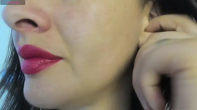 Snapshot of queen_fetish chatting on May 28, 2026, 6:47 pm queen fetish online show from May 28, 2026, 6:47 pm