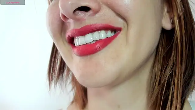 queen fetish online show from March 14, 2026, 5:41 pm