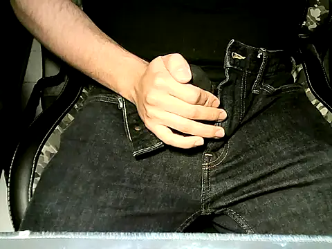 dedooelgrande online show from January 15, 2026, 10:35 pm