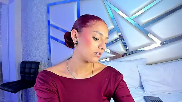 Miia002 online show from December 19, 2025, 4:49 am