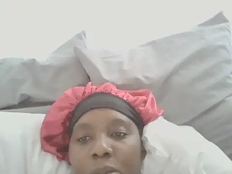 Snapshot of Sexxybella27 chatting on November 8, 2025, 3:15 pm Sexxybella27 online show from November 8, 2025, 3:15 pm