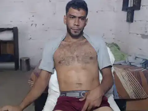 erik alexander online show from February 7, 2025, 4:46 pm