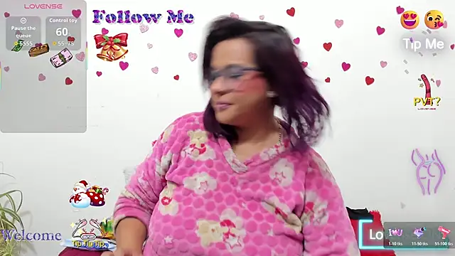 Snapshot of hazel_34 chatting on December 1, 2025, 8:37 am hazel 34 online show from December 1, 2025, 8:37 am