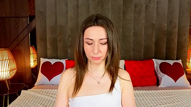 KimmmLi online show from February 17, 2026, 2:14 pm