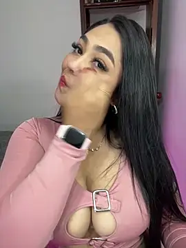 Snapshot of Charlotte_cutee18 chatting on September 23, 2025, 12:28 am Charlotte cutee18 online show from September 23, 2025, 12:28 am