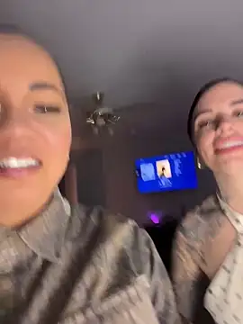 Snapshot of DestineeJayde chatting on May 10, 2026, 7:01 am DestineeJayde online show from May 10, 2026, 7:01 am
