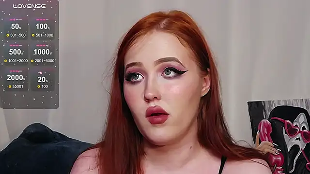 Snapshot of IrinaArt chatting on November 29, 2025, 10:54 pm IrinaArt online show from November 29, 2025, 10:54 pm