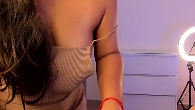 Snapshot of miaa_daniels chatting on March 3, 2026, 12:06 am miaa daniels online show from March 3, 2026, 12:06 am