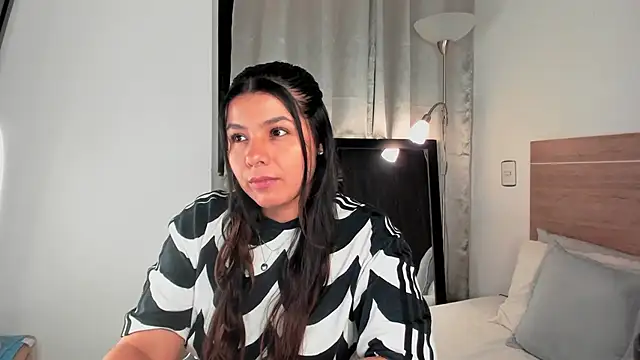 Snapshot of miaa_daniels chatting on March 7, 2025, 12:15 am miaa daniels online show from March 7, 2025, 12:15 am