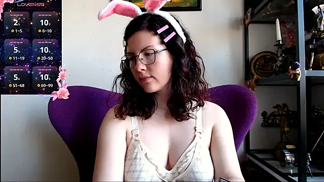 Snapshot of vaders_daughter chatting on April 5, 2026, 3:19 pm vaders daughter online show from April 5, 2026, 3:19 pm