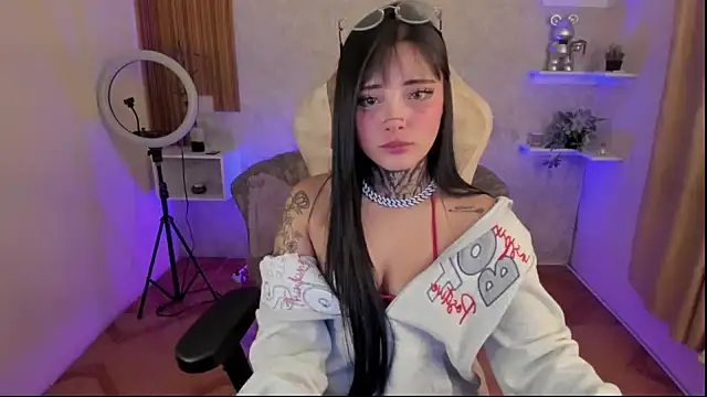 mia catt05 online show from March 9, 2025, 9:24 am