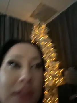 RollingGirls online show from December 5, 2025, 1:10 pm