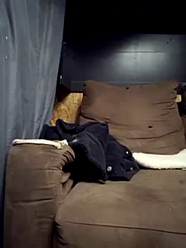 Snapshot of cdressupdiva chatting on February 3, 2025, 1:30 pm cdressupdiva online show from February 3, 2025, 1:30 pm