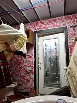 Snapshot of cdressupdiva chatting on February 10, 2025, 5:03 am cdressupdiva online show from February 10, 2025, 5:03 am