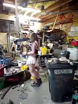 Snapshot of cdressupdiva chatting on February 6, 2025, 5:51 pm cdressupdiva online show from February 6, 2025, 5:51 pm