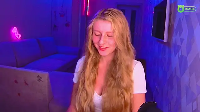 Snapshot of AmaliaQueen chatting on October 10, 2025, 3:13 pm AmaliaQueen online show from October 10, 2025, 3:13 pm