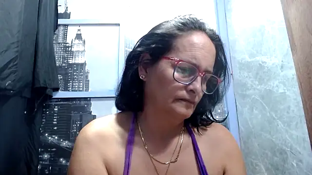 Nastylatinaxxx online show from February 13, 2026, 9:15 pm