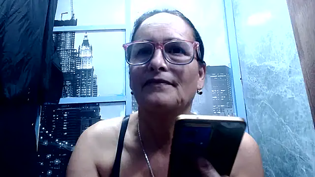 Nastylatinaxxx online show from June 16, 2026, 3:12 pm