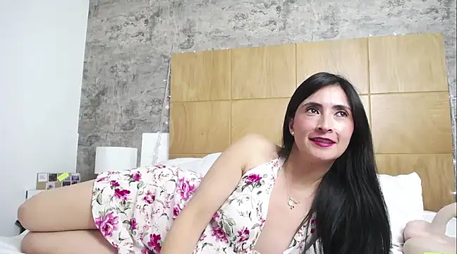 Snapshot of JainaRogers chatting on March 14, 2025, 7:55 pm JainaRogers online show from March 14, 2025, 7:55 pm