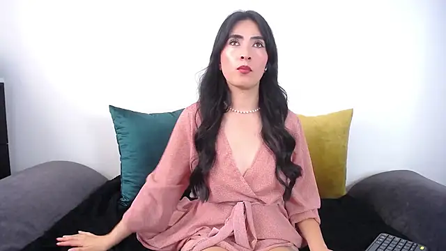 JainaRogers online show from March 11, 2026, 6:02 pm