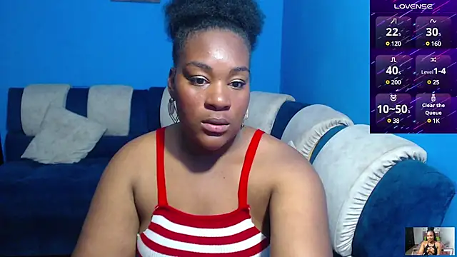 Snapshot of the_pearl199 chatting on February 11, 2025, 1:10 am the pearl199 online show from February 11, 2025, 1:10 am