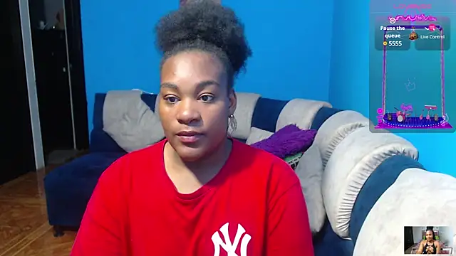 Snapshot of the_pearl199 chatting on February 17, 2025, 3:25 am the pearl199 online show from February 17, 2025, 3:25 am