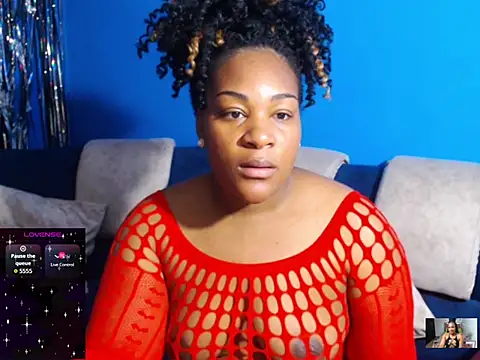 Snapshot of the_pearl199 chatting on October 2, 2025, 4:27 am the pearl199 online show from October 2, 2025, 4:27 am