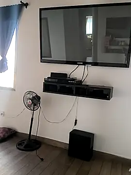 Snapshot of RachellGraham chatting on February 18, 2025, 3:20 pm RachellGraham online show from February 18, 2025, 3:20 pm