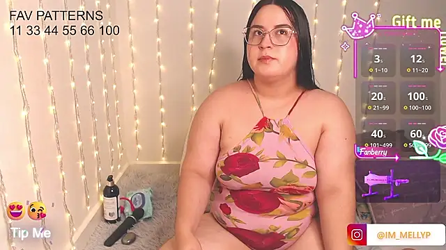 Snapshot of Mellyparker_ chatting on January 15, 2026, 4:21 pm Mellyparker online show from January 15, 2026, 4:21 pm