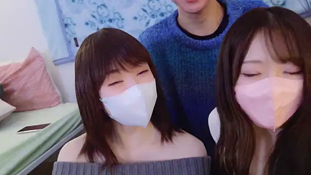 Snapshot of POCARI_SWEAT chatting on February 10, 2025, 1:11 pm POCARI SWEAT online show from February 10, 2025, 1:11 pm