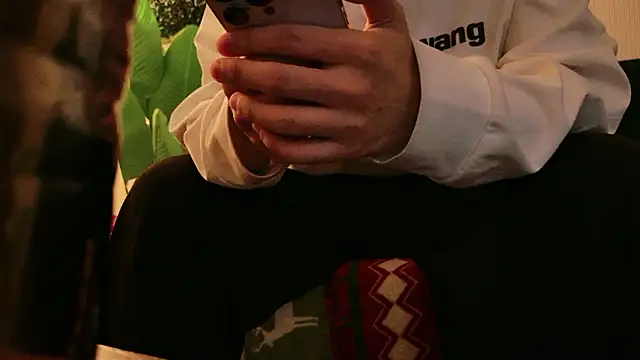 Snapshot of POCARI_SWEAT chatting on October 19, 2025, 2:31 pm POCARI SWEAT online show from October 19, 2025, 2:31 pm