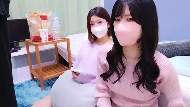 Snapshot of POCARI_SWEAT chatting on January 4, 2025, 3:07 pm POCARI SWEAT online show from January 4, 2025, 3:07 pm